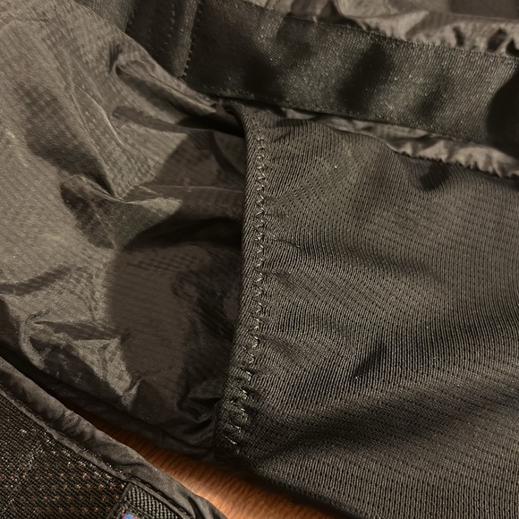 Black Patagonia Packable Backpack (Ultralight Black Hole) - Picture 14 of 15